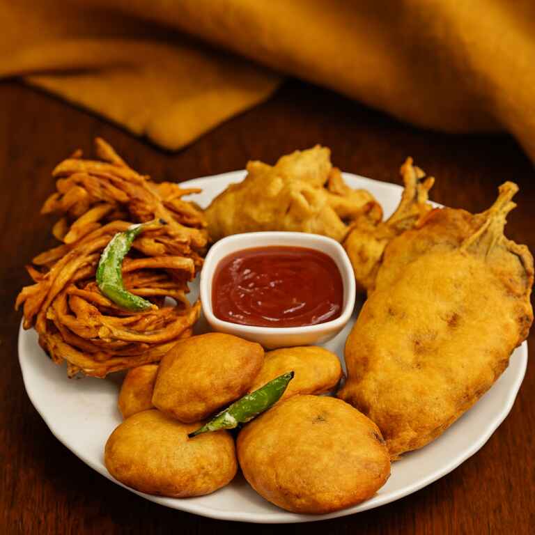 Mix Pakoda / Bhajia